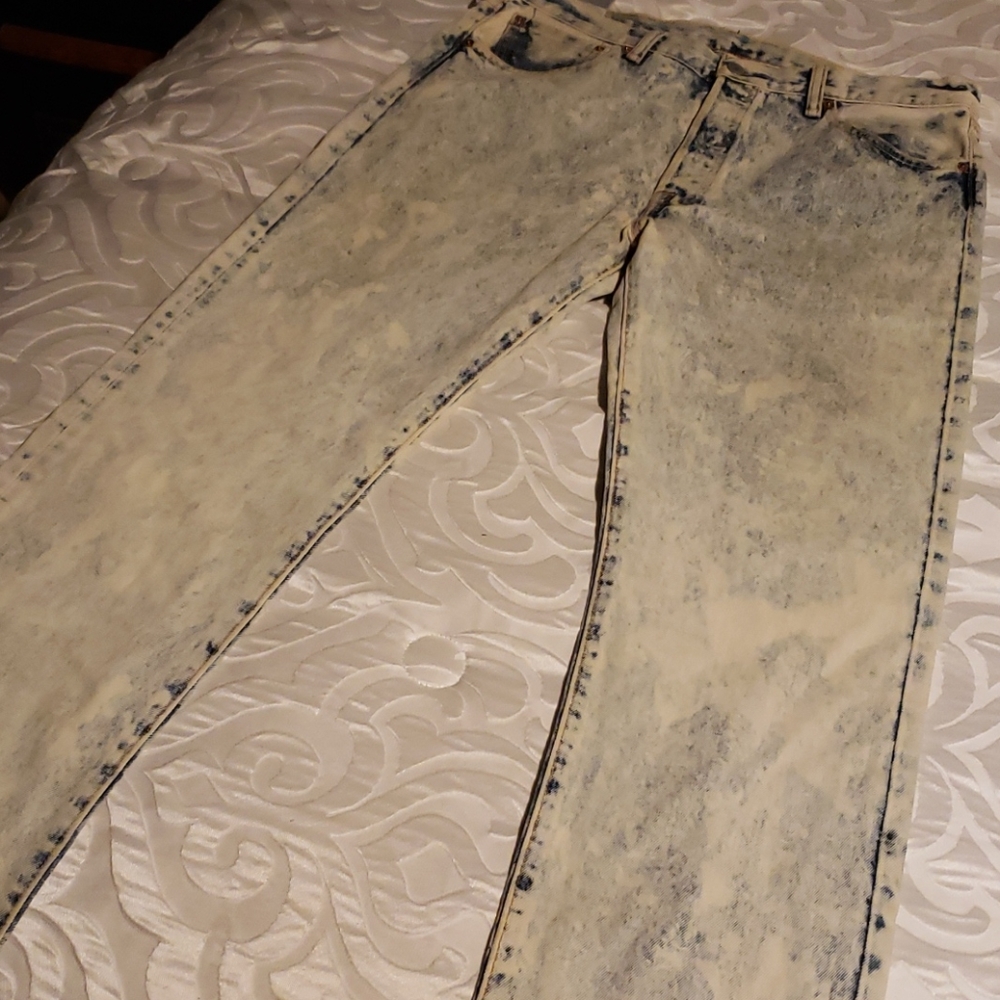 Jeans - Picture 3 of 4